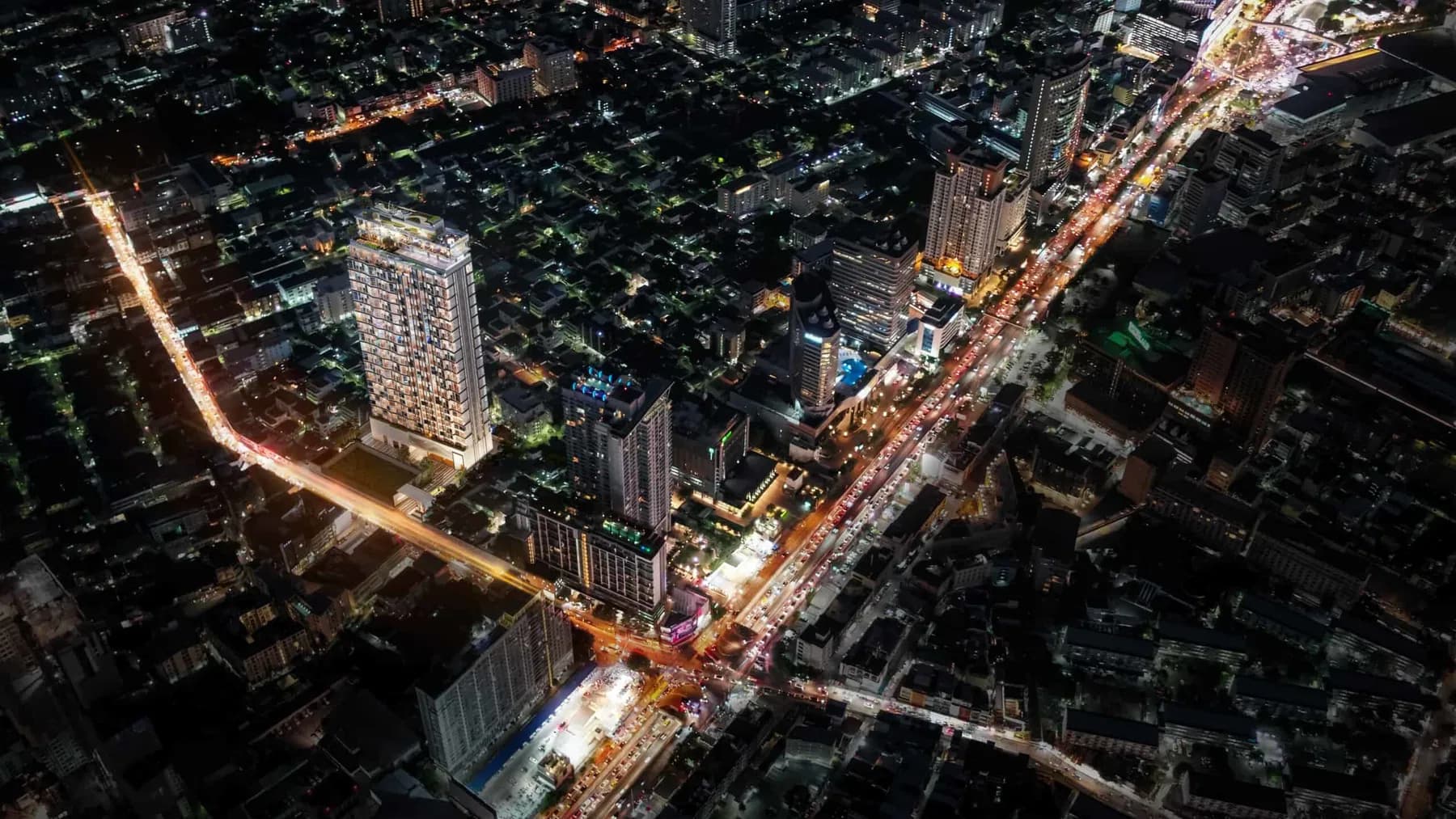 Niche Pride Ekkamai · Thonglor