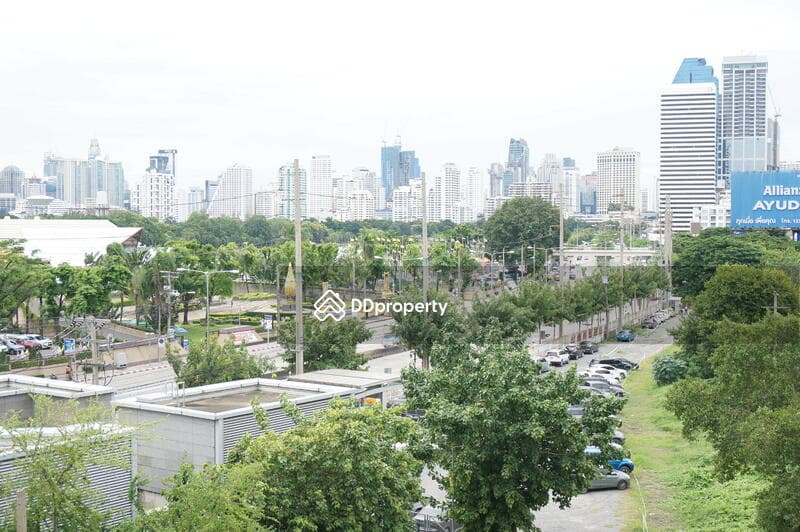 Lumpini Place Rama 4-Ratchadaphisek · Bangkok